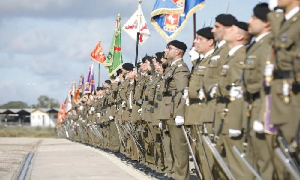 Ισπανός Δεκανέας προκαλεί μεγάλα ερωτηματικά αφού δήλωσε γυναίκα εσωτερικά ενώ εξωτερικά “στρέιτ άνδρας”